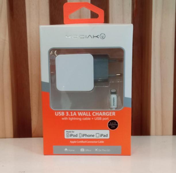 Cargador Comp Iphone Codiak